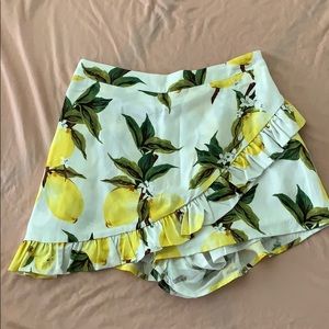 Lucca Lemon Skort Sz Small NWT